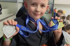 cb6643c8-b583-4ab0-9ca7-dfd91bc059e6